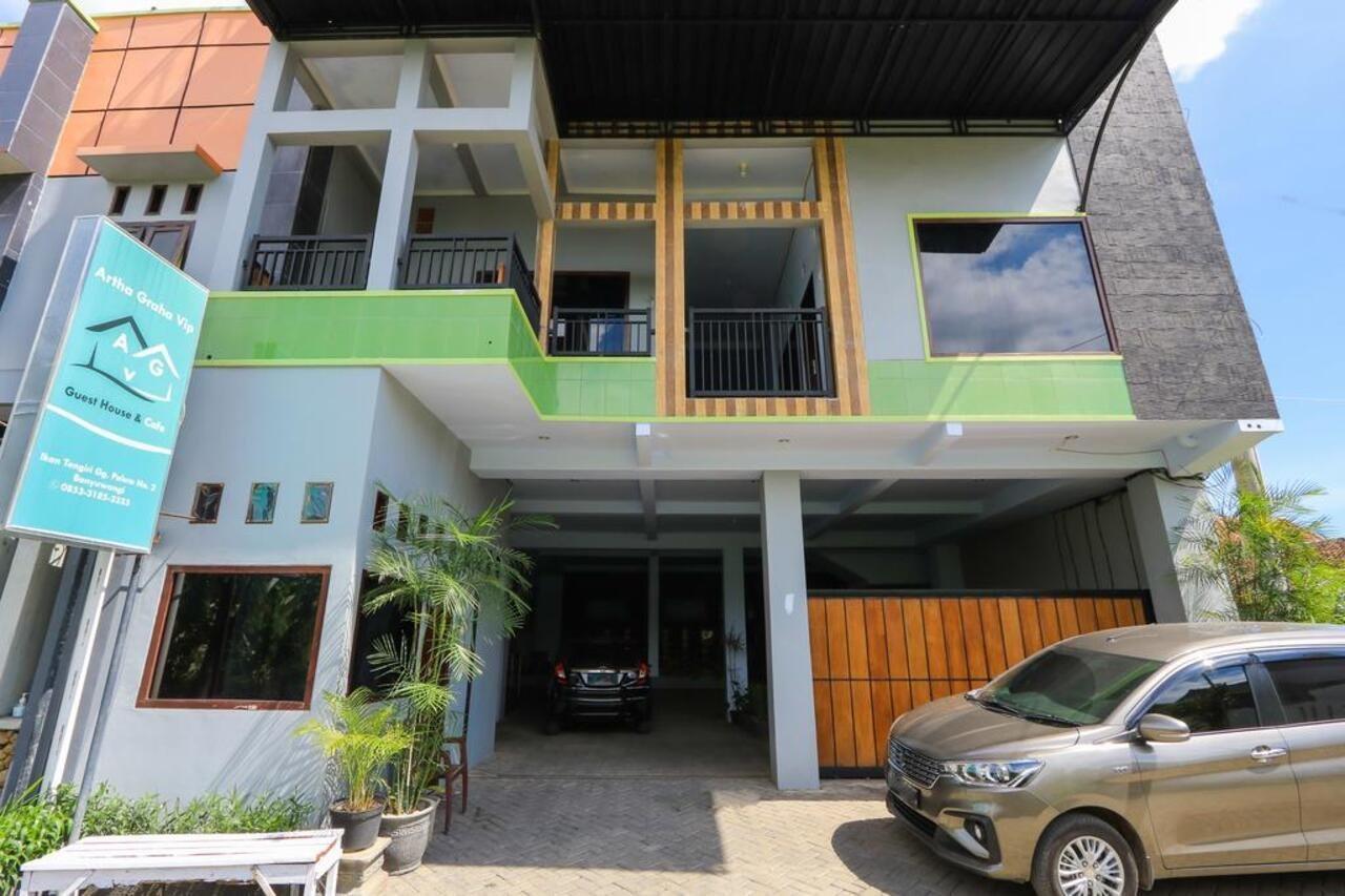 Hotel Oyo 2453 Artha Graha Vip à Banyuwangi  Extérieur photo